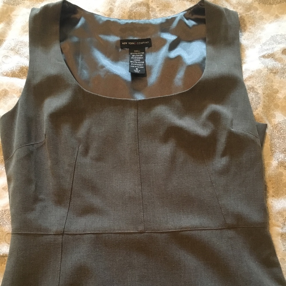 Suit Dress Gray New York & Co sz 6